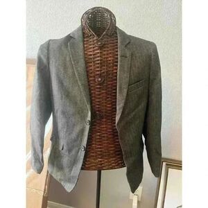 Class club Dillard’s Boys Size 16 Womens XS Herringbone Pattern